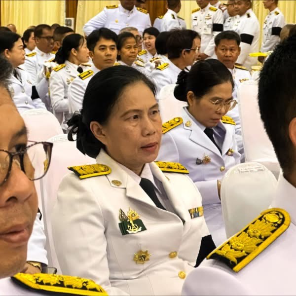 title - ส.ป.ก.พิษณุโลก ร่วมพิธีสวดพระพุทธมนต์และทำบุญตักบาตรถวายพระราชกุศล เนื่องในโอกาสการประกาศยกย่องพระเกียรติคุณพระราชกรณียกิจในวาระครบ 100 ปี สมเด็จพระนางเจ้ารำไพพรรณี พระบรมราชินี ในรัชกาลที่ 7